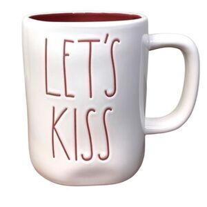 Rae Dunn Artisan Collection by Magenta White Red Holiday Let’s Kiss Ceramic Mug